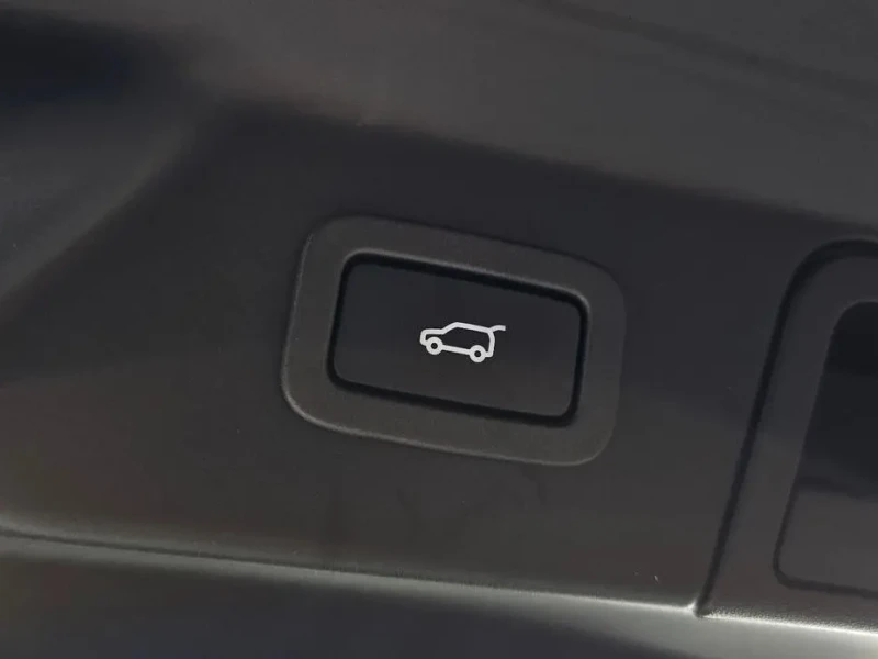 2018 Land Rover Range Rover Velar с пробегом 89 172 км