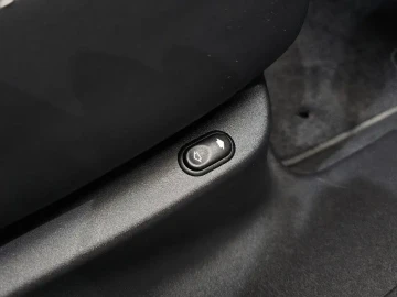 2018 Land Rover Range Rover Velar с пробегом 89 172 км