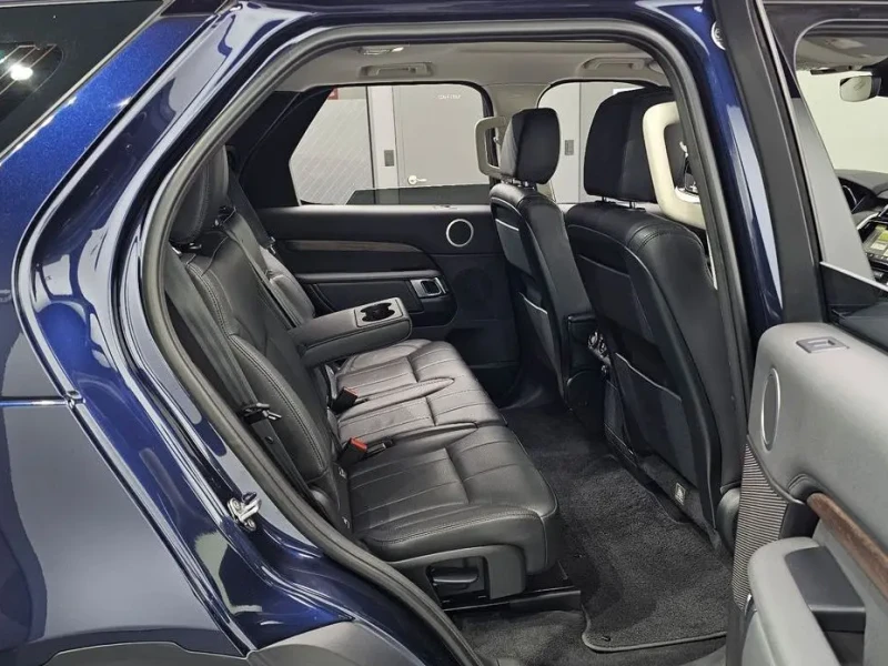 2017 Land Rover Discovery с пробегом 77 565 км