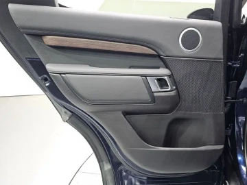 2017 Land Rover Discovery с пробегом 77 565 км