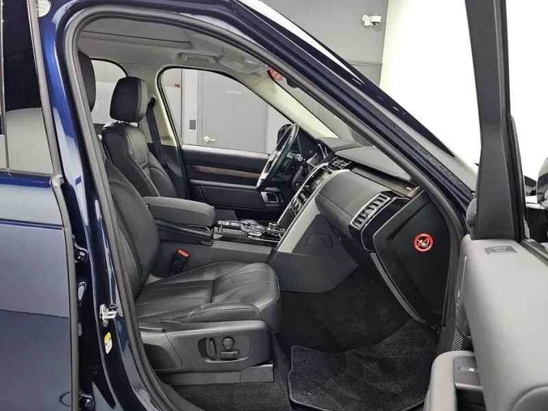 2017 Land Rover Discovery с пробегом 77 565 км