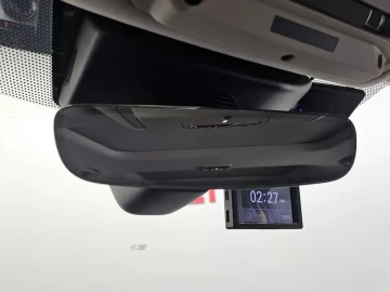 2017 Land Rover Discovery с пробегом 77 565 км