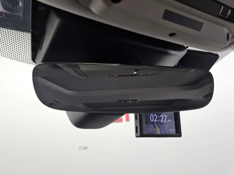 2017 Land Rover Discovery с пробегом 77 565 км