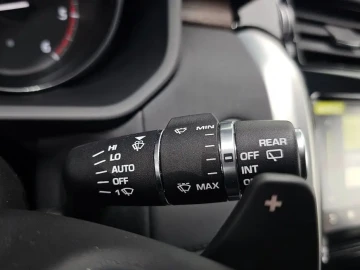 2017 Land Rover Discovery с пробегом 77 565 км
