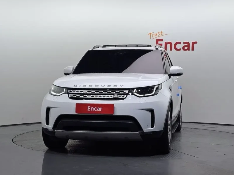 2017 Land Rover Discovery с пробегом 107 158 км