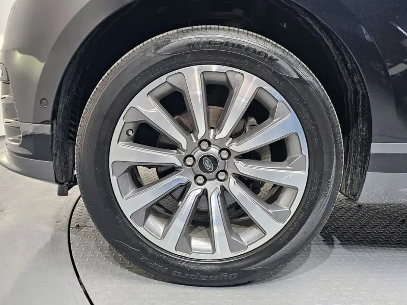 2017 Land Rover Range Rover Velar с пробегом 172 648 км