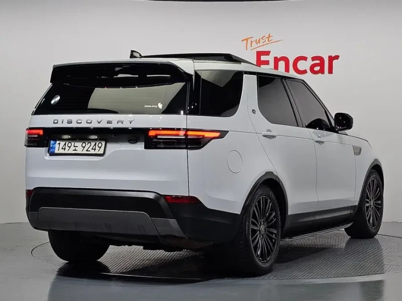 2018 Land Rover Discovery с пробегом 83 521 км