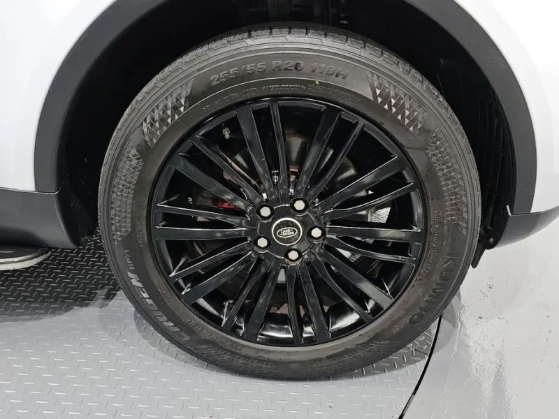 2018 Land Rover Discovery с пробегом 83 521 км