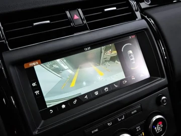 2018 Land Rover Discovery с пробегом 83 521 км
