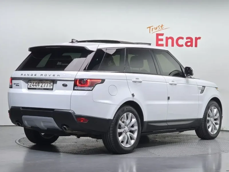 2017 Land Rover Range Rover Sport с пробегом 102 126 км
