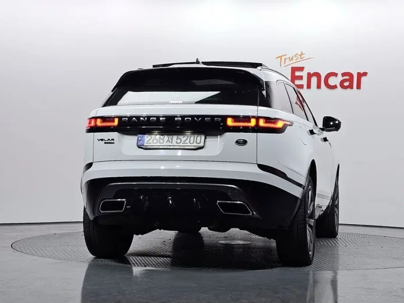 2020 Land Rover Range Rover Velar с пробегом 47 968 км