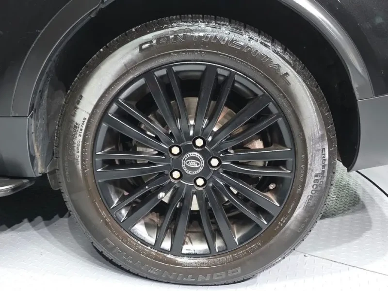 2017 Land Rover Discovery с пробегом 92 484 км
