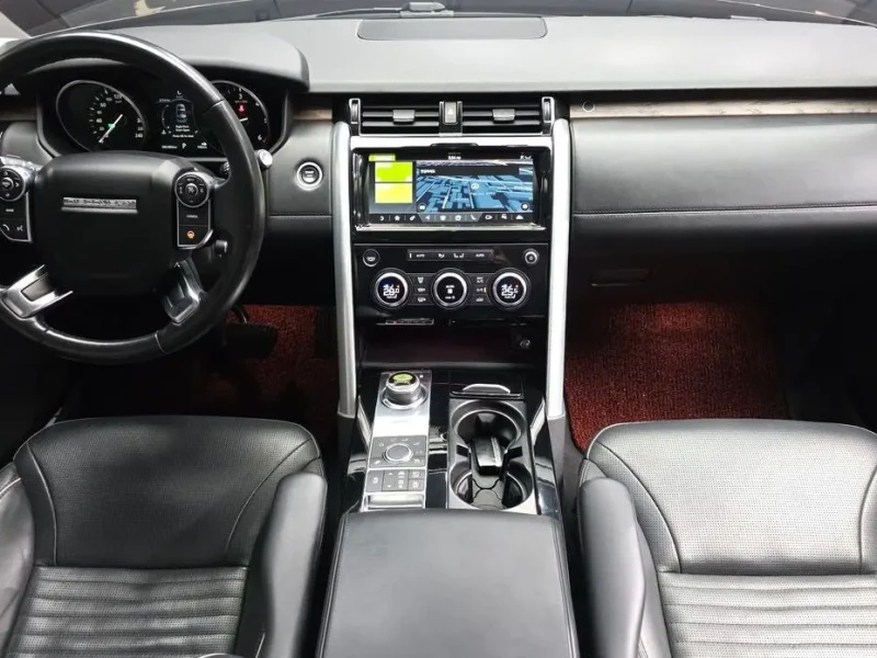 2017 Land Rover Discovery с пробегом 92 484 км
