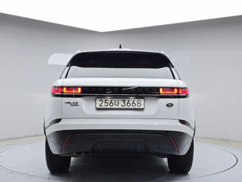 2020 Land Rover Range Rover Velar с пробегом 126 614 км