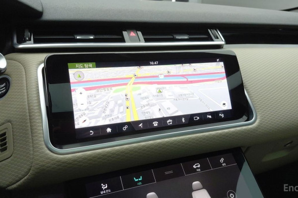 2020 Land Rover Range Rover Velar с пробегом 126 614 км