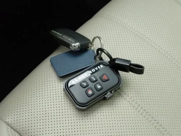 2020 Land Rover Range Rover Velar с пробегом 126 614 км