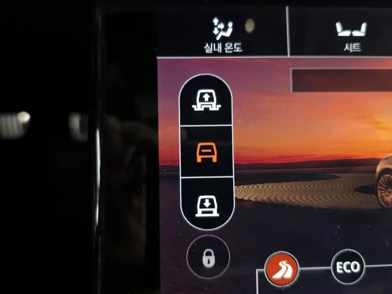 2017 Land Rover Range Rover Velar с пробегом 101 056 км
