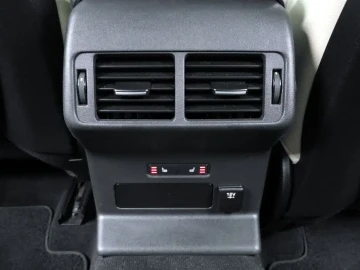 2017 Land Rover Range Rover Velar с пробегом 101 056 км