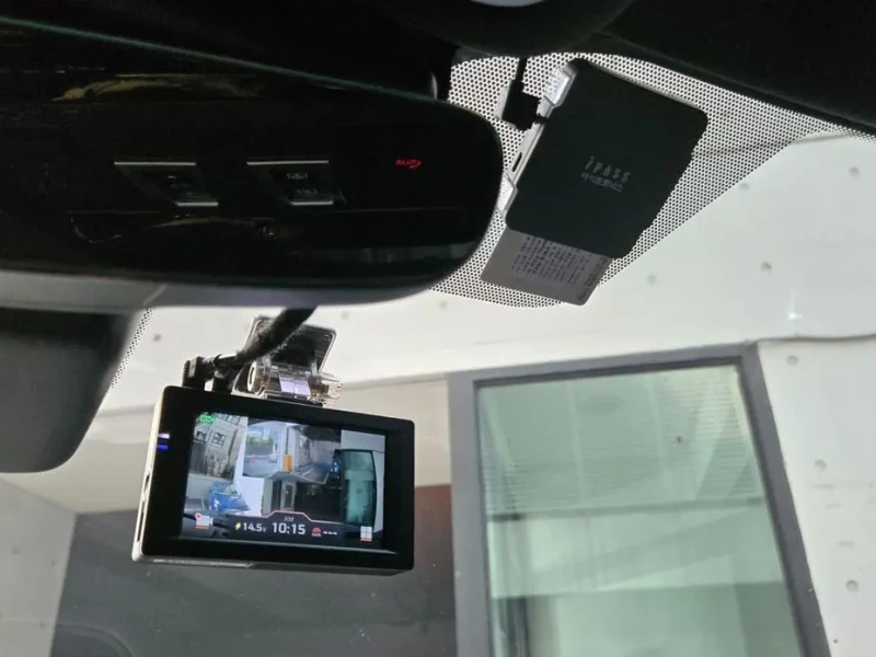 2018 Land Rover Range Rover Velar с пробегом 85 000 км