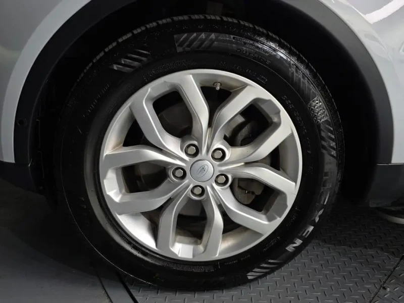 2019 Land Rover Discovery с пробегом 142 892 км