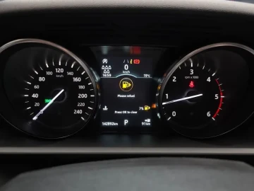 2019 Land Rover Discovery с пробегом 142 892 км
