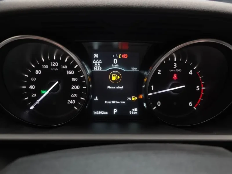 2019 Land Rover Discovery с пробегом 142 892 км