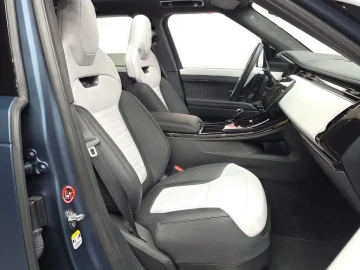 2025 Land Rover Range Rover Sport с пробегом 986 км