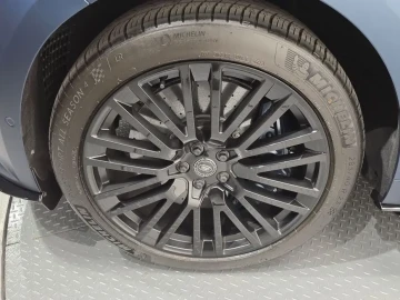2025 Land Rover Range Rover Sport с пробегом 1 267 км