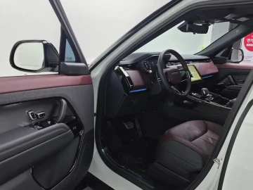 2025 Land Rover Range Rover Sport с пробегом 1 245 км