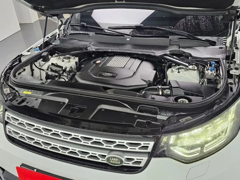 2017 Land Rover Discovery с пробегом 151 836 км