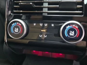 2025 Land Rover Range Rover Sport с пробегом 1 605 км