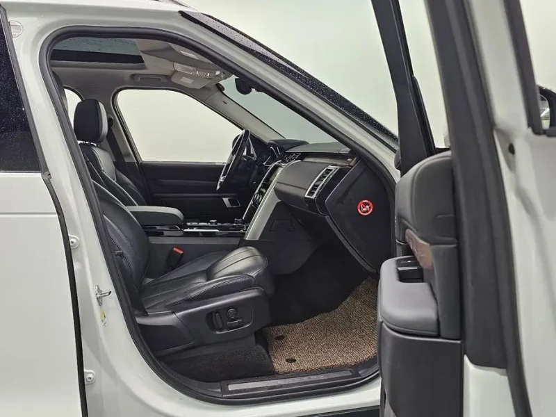 2017 Land Rover Discovery с пробегом 151 836 км