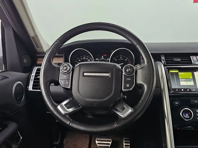 2017 Land Rover Discovery с пробегом 151 836 км