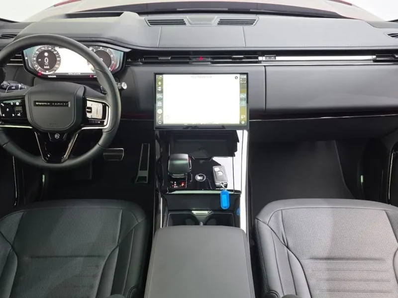 2025 Land Rover Range Rover Sport с пробегом 422 км
