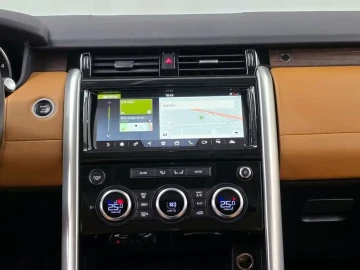2017 Land Rover Discovery с пробегом 142 878 км