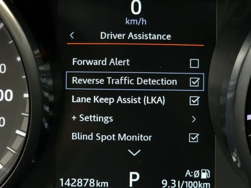2017 Land Rover Discovery с пробегом 142 878 км