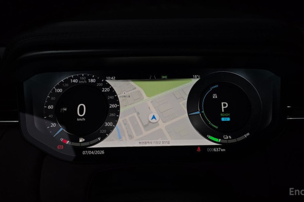 2025 Land Rover Range Rover Sport с пробегом 637 км