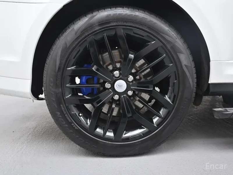 2017 Land Rover Range Rover Sport с пробегом 48 289 км