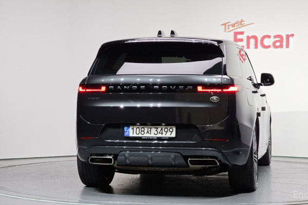 2023 Land Rover Range Rover Sport с пробегом 31 870 км