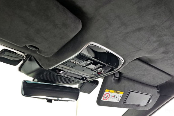 2023 Land Rover Range Rover Sport с пробегом 31 870 км