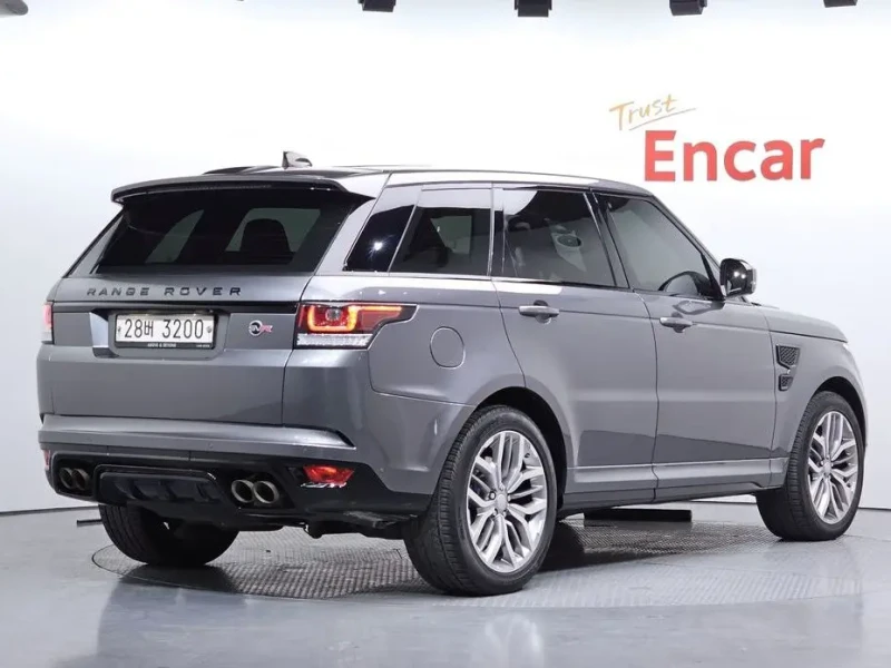 2017 Land Rover Range Rover Sport с пробегом 82 428 км