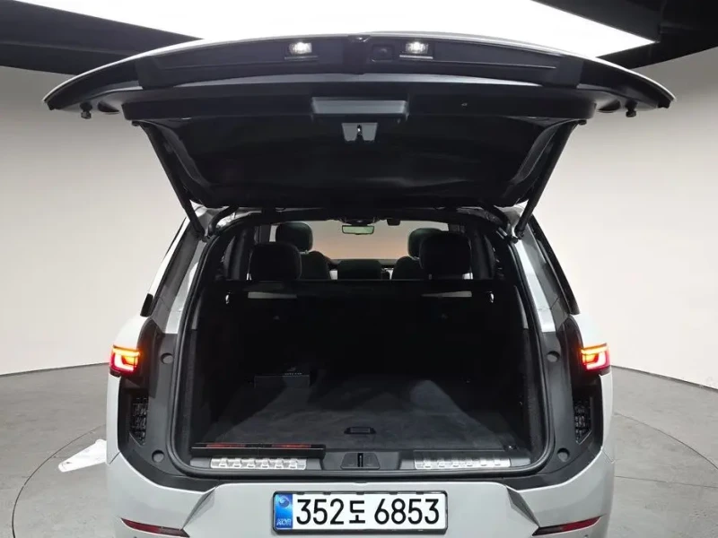 2025 Land Rover Range Rover Sport с пробегом 16 891 км