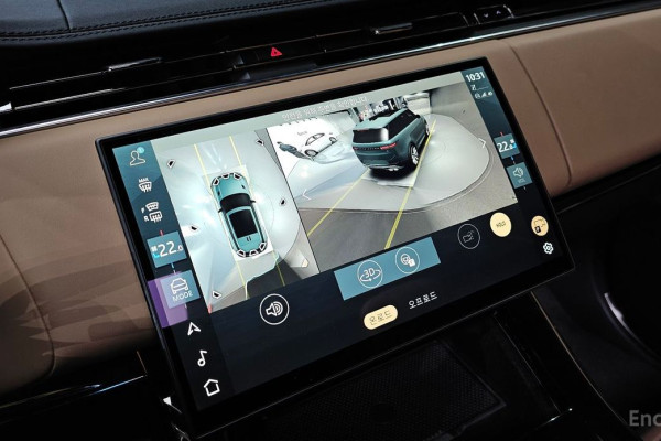 2025 Land Rover Range Rover Sport с пробегом 4 923 км