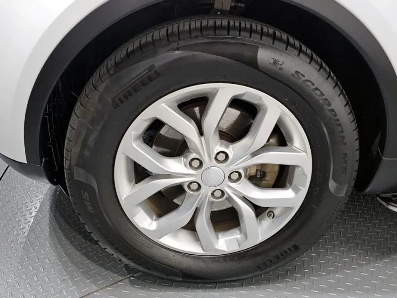 2018 Land Rover Discovery с пробегом 81 405 км