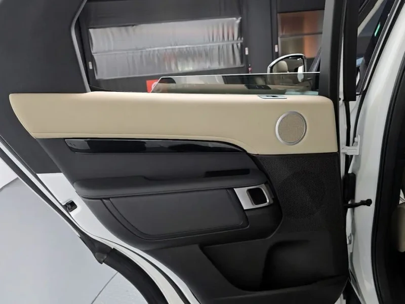 2018 Land Rover Discovery с пробегом 81 405 км