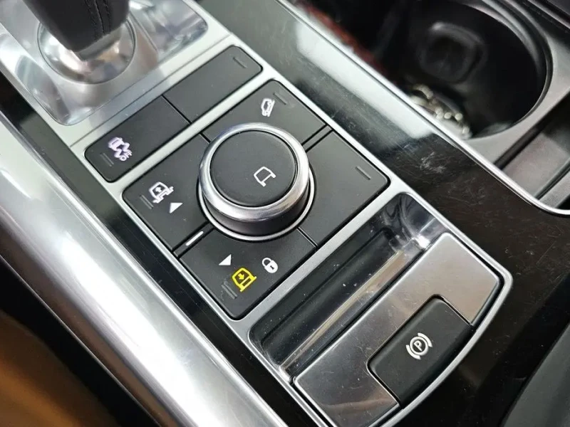 2021 Land Rover Range Rover Sport с пробегом 109 382 км