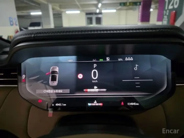 2025 Land Rover Range Rover Sport с пробегом 4 945 км