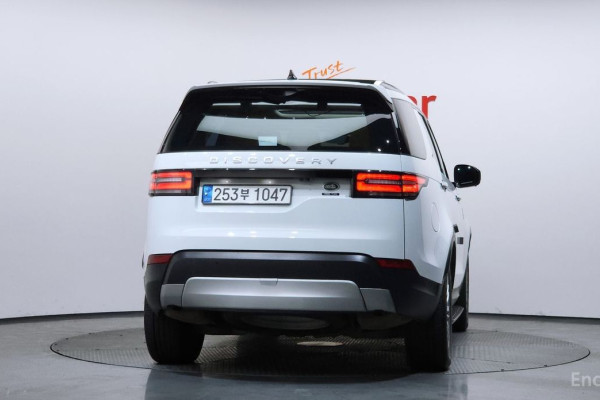 2018 Land Rover Discovery с пробегом 75 989 км