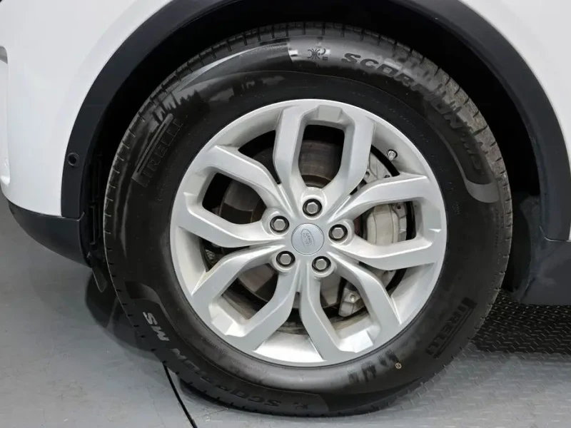 2019 Land Rover Discovery с пробегом 84 753 км