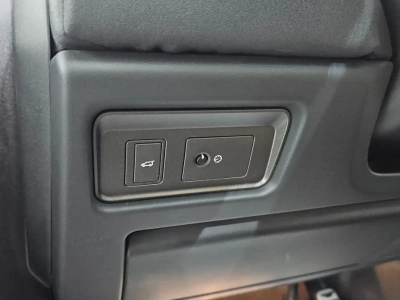 2019 Land Rover Range Rover Evoque с пробегом 105 934 км